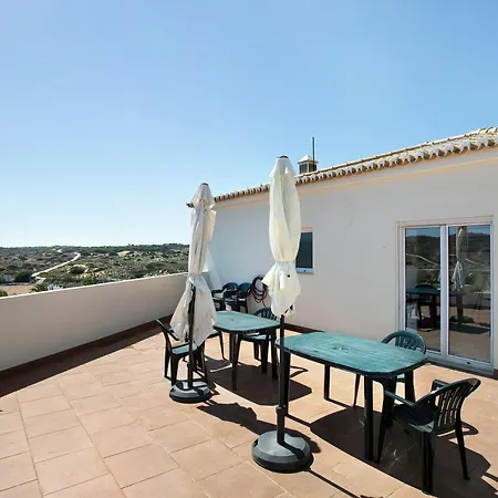 Villa Carrapateira *